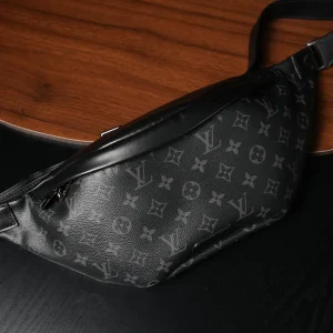 LV discovery bumbag